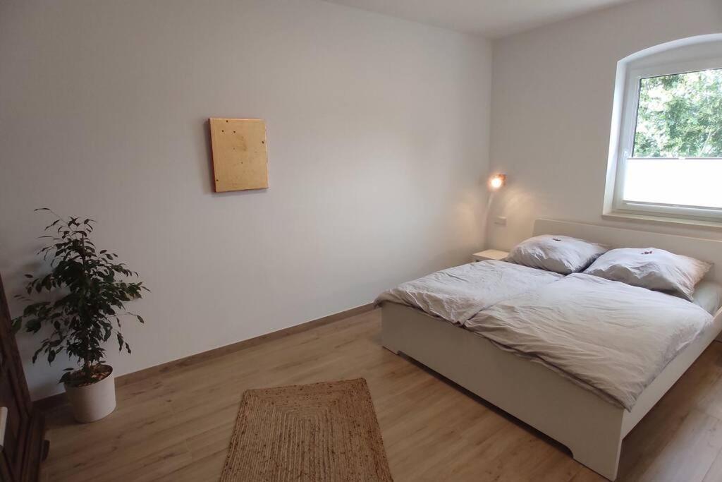 Storchennest - Ferienwohnung Am Storchenradweg Ketzur Bagian luar foto